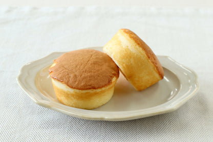 しっとりプチケーキ